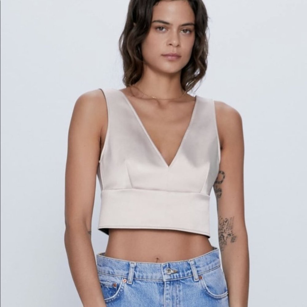 NWT Zara satin cropped top